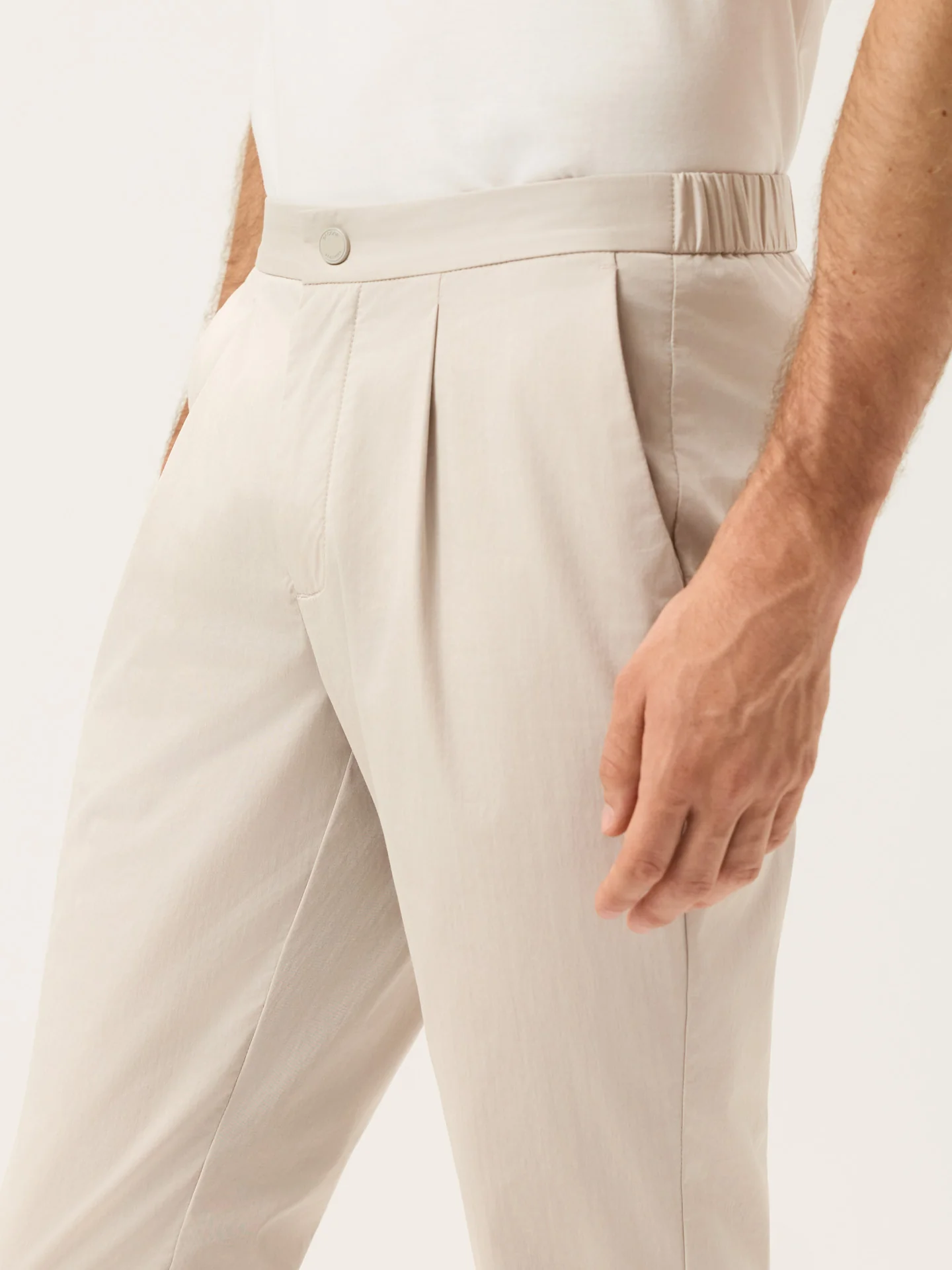 Calças Chino com Cinta Elástica Travel Techno Slim Fit em Mistura de Algodão e Nylon - Image 6