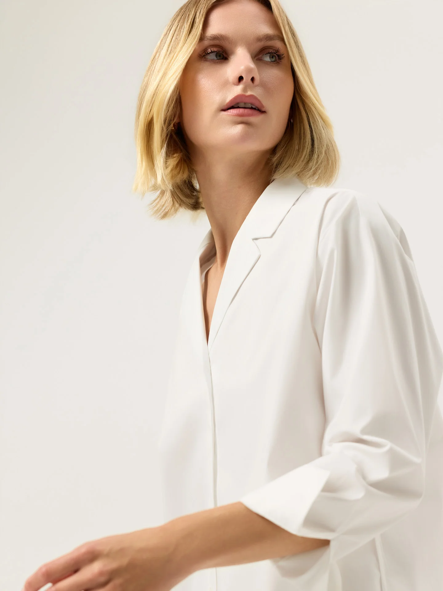 Camisa Loose Fit em Popeline Lisa com Colarinho Tailored - Image 6