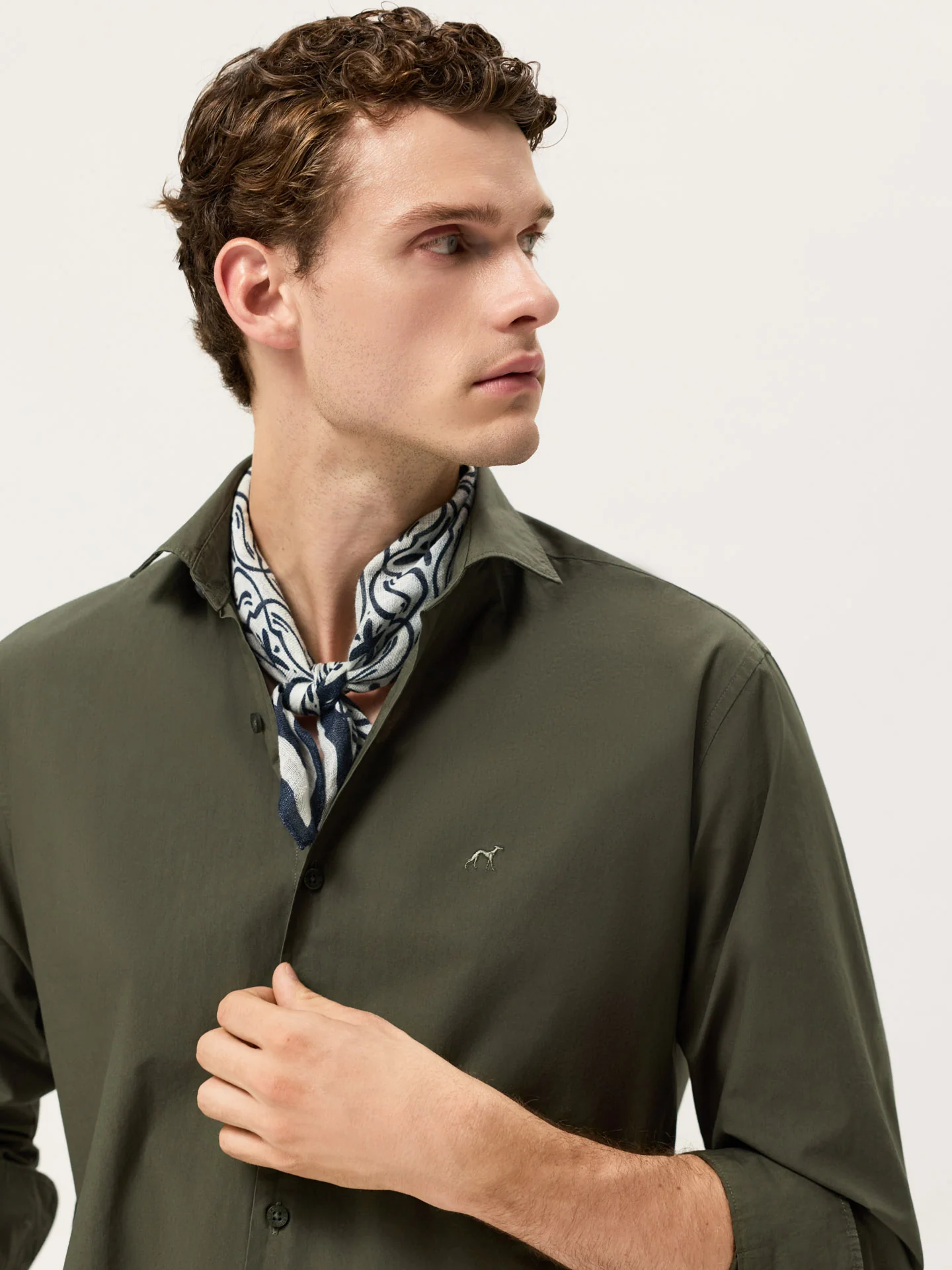 Camisa Regular Fit em Popeline Overdye com Colarinho Aberto - Image 6