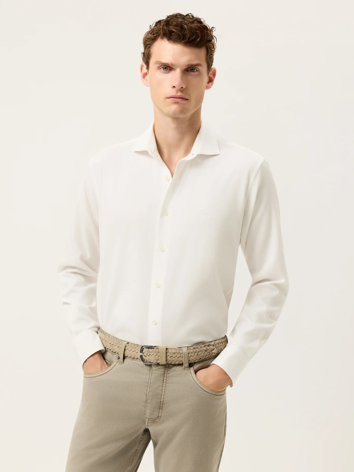 Camisa Slim Fit de Algodão Estruturado Garment Dye - Image 19