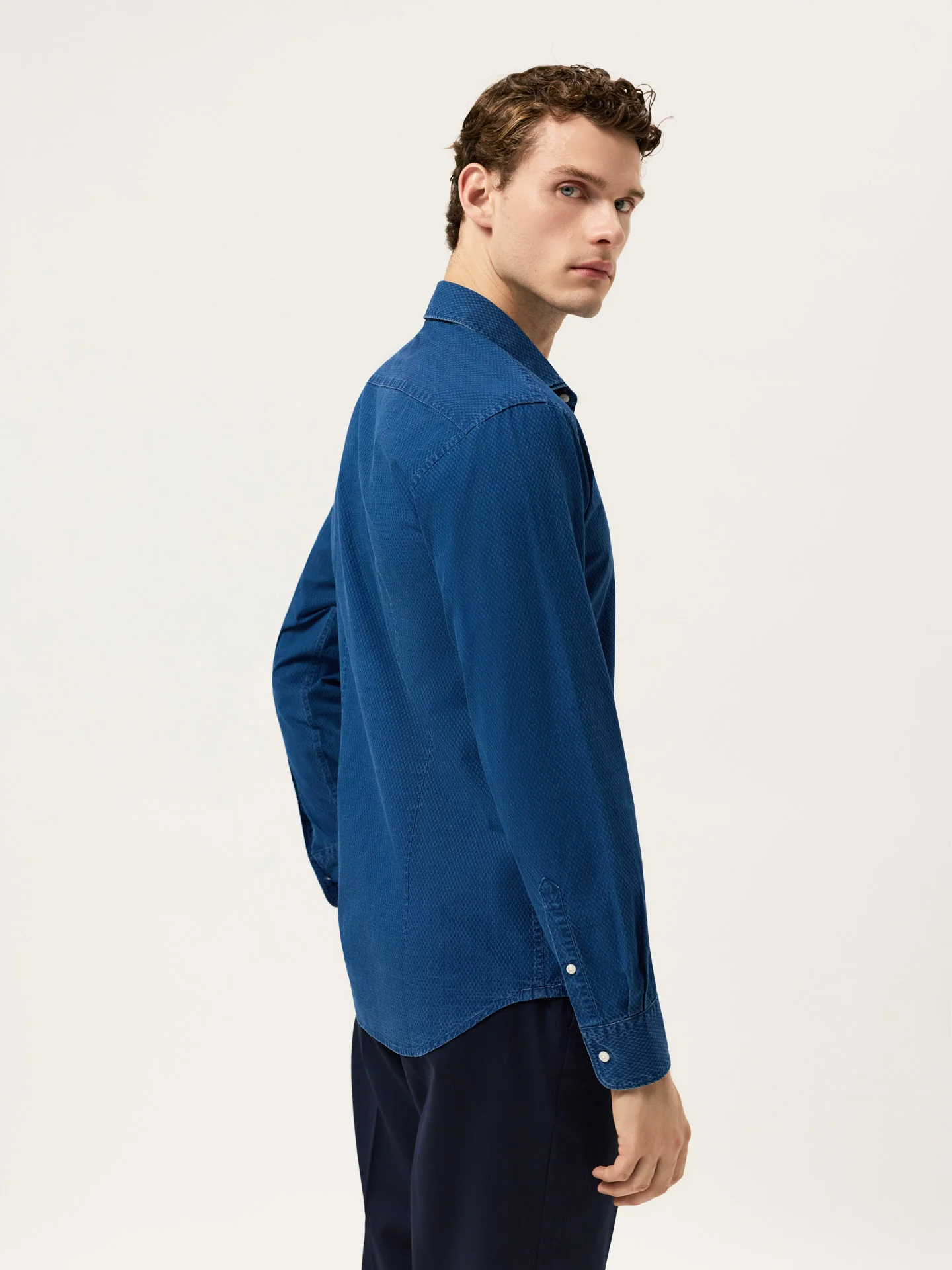 Camisa Slim Fit em Denim Jacquard Garment Wash - Image 7