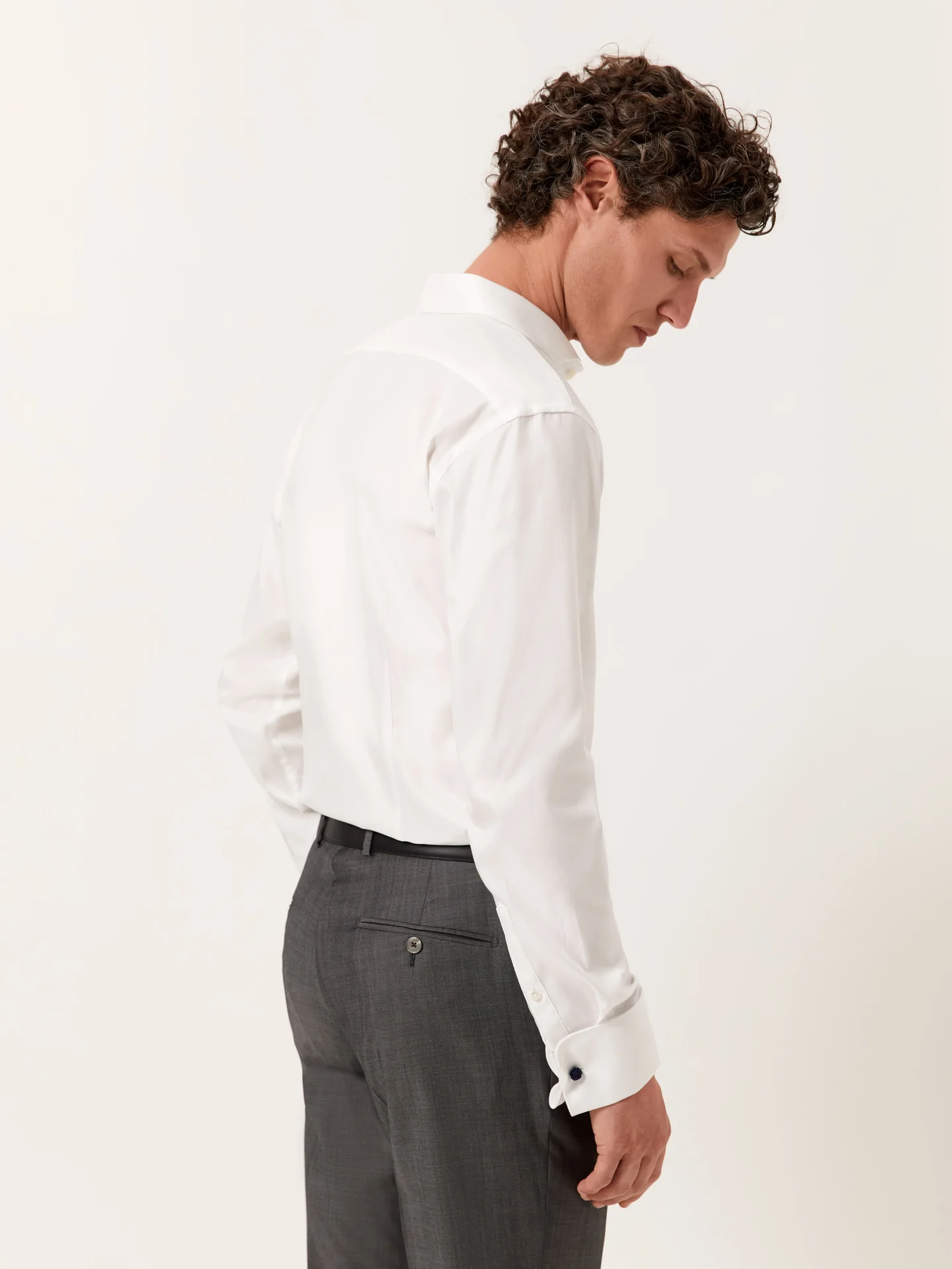 Camisa slim fit em oxford com colarinho Dublin e punhos duplos - Image 11