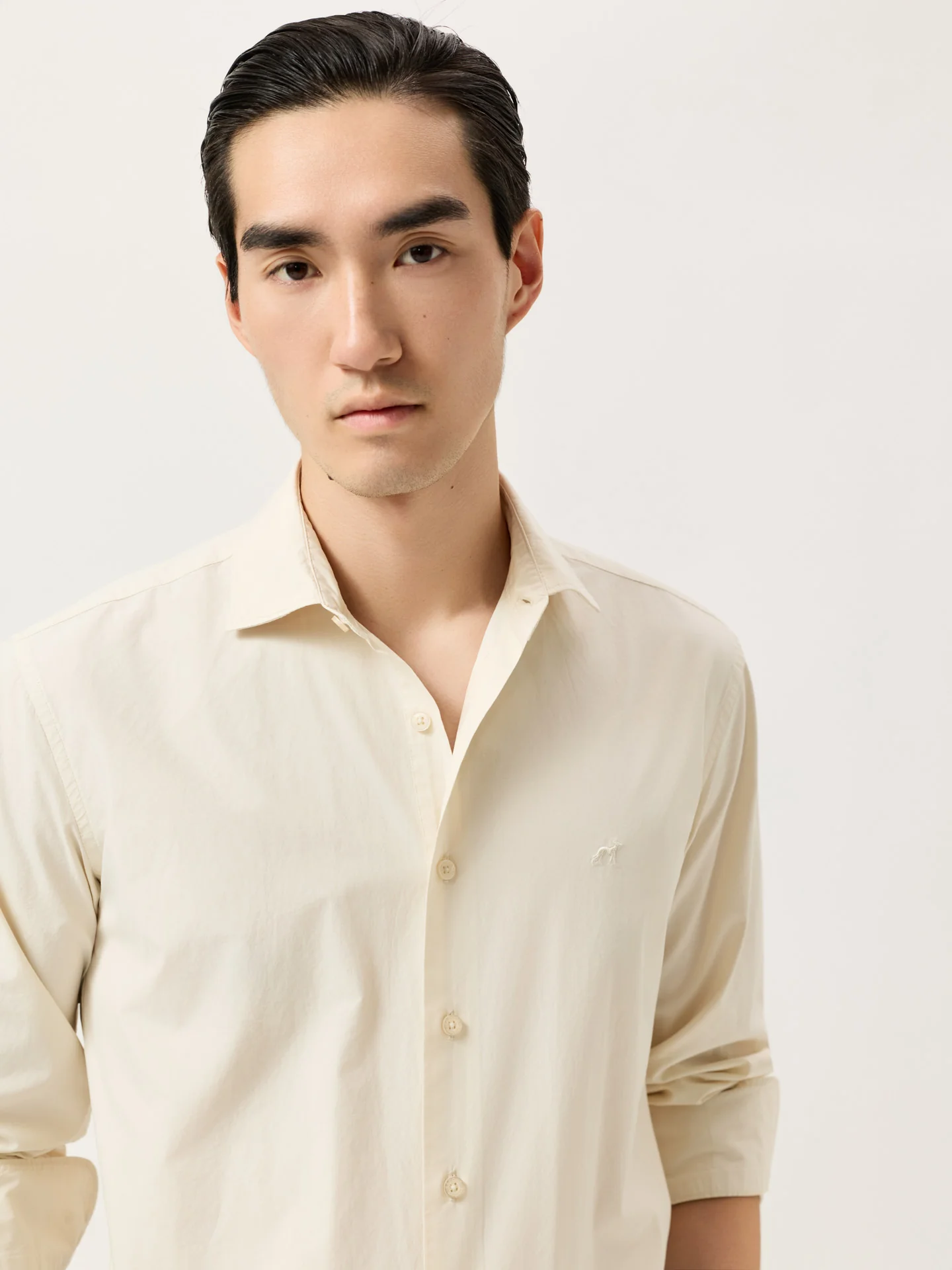 Camisa Slim Fit em Popeline Overdye com Colarinho Aberto - Image 14