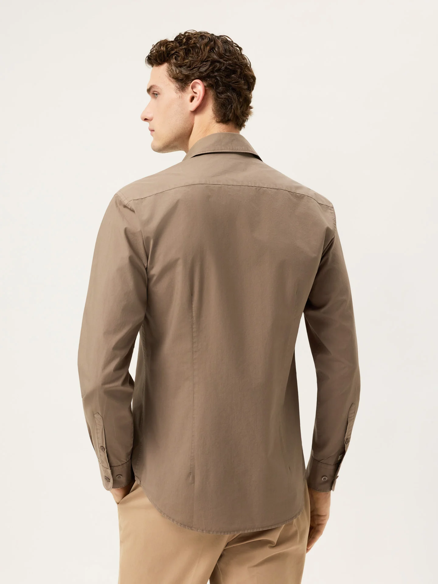 Camisa Slim Fit em Popeline Overdye com Colarinho Aberto - Image 31