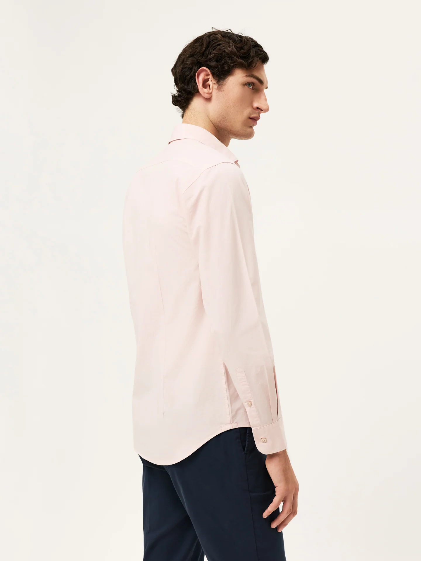 Camisa Slim Fit em Popeline Overdye com Colarinho Aberto - Image 47