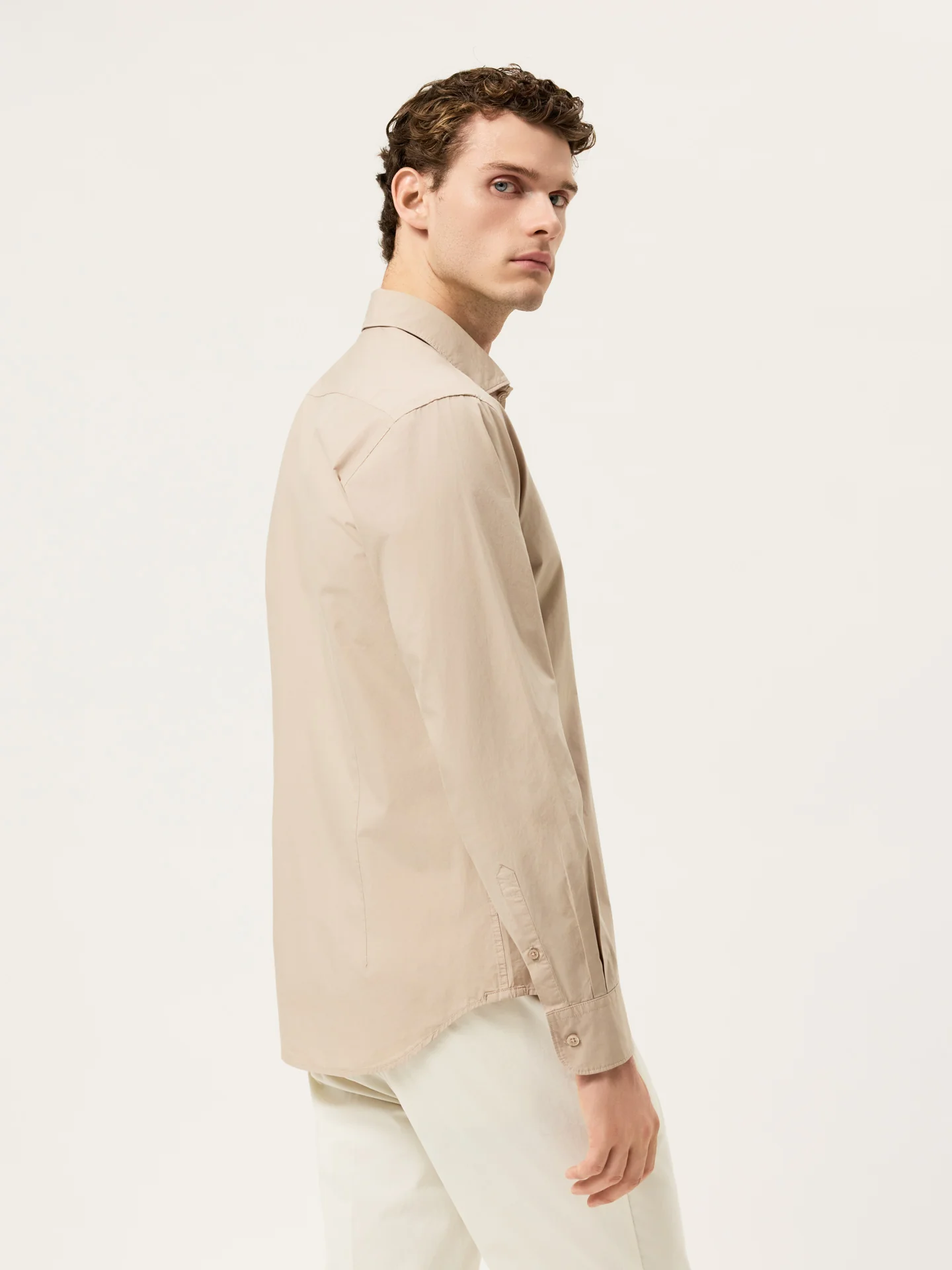 Camisa Slim Fit em Popeline Overdye com Colarinho Aberto - Image 51