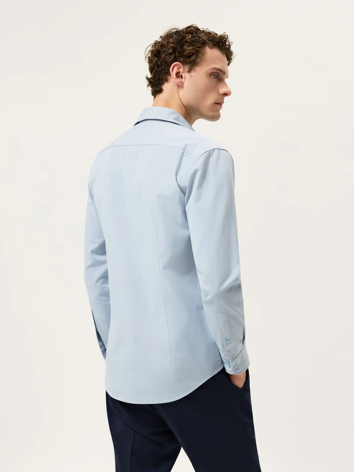 Camisa Slim Fit em Sarja de Algodão Macio Garment Dye - Image 7