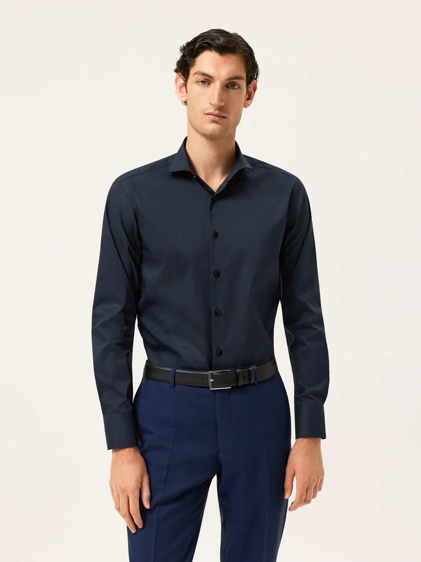 Camisa Travel Slim Fit em Algodão com Elasticidade com Colarinho Dublin - Image 11