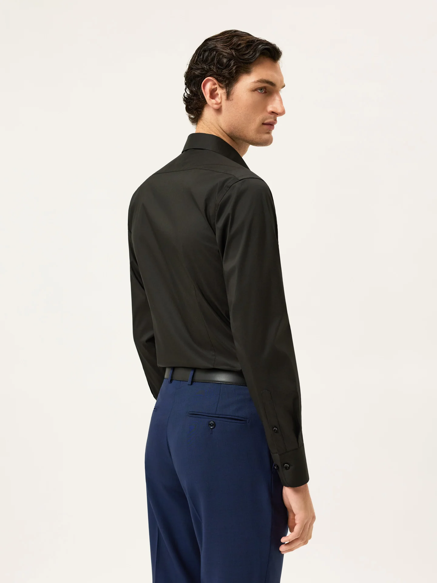 Camisa Travel Slim Fit em Algodão com Elasticidade com Colarinho Dublin - Image 3