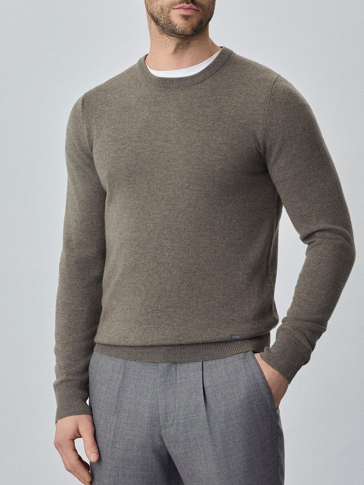 Camisola de decote redondo de manga comprida lavável na máquina em mistura de lambswool - Image 10