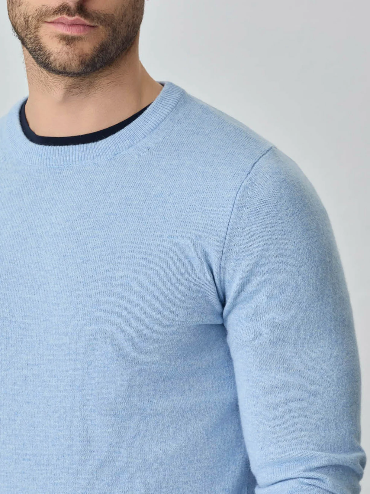 Camisola de decote redondo de manga comprida lavável na máquina em mistura de lambswool - Image 14