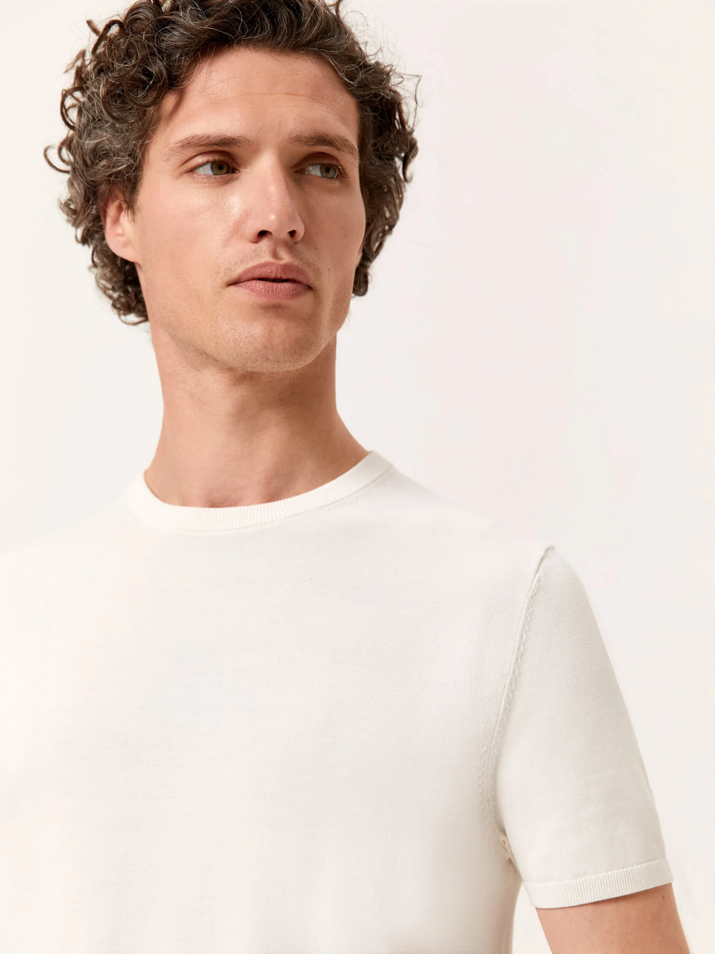 Camisola de decote redondo e manga curta em mistura de algodão e seda - Image 10