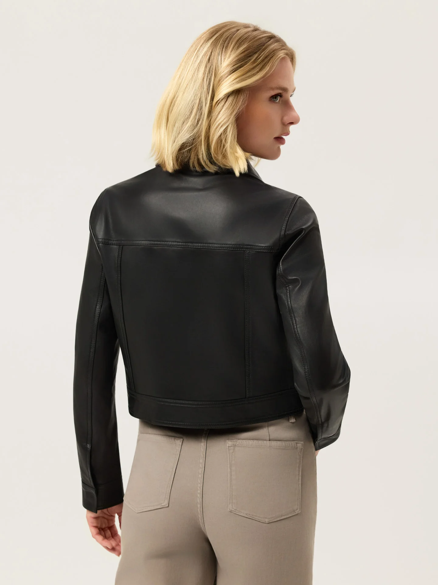 Casaco Boxy em pele - Image 4