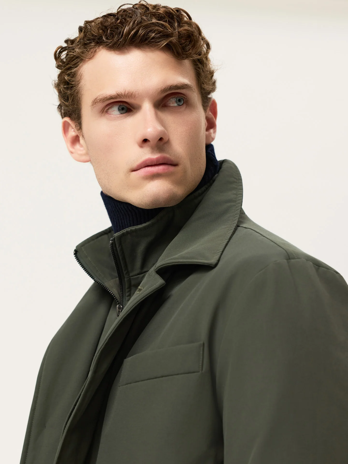 Casaco com Capuz em Algodão e Nylon - Image 12