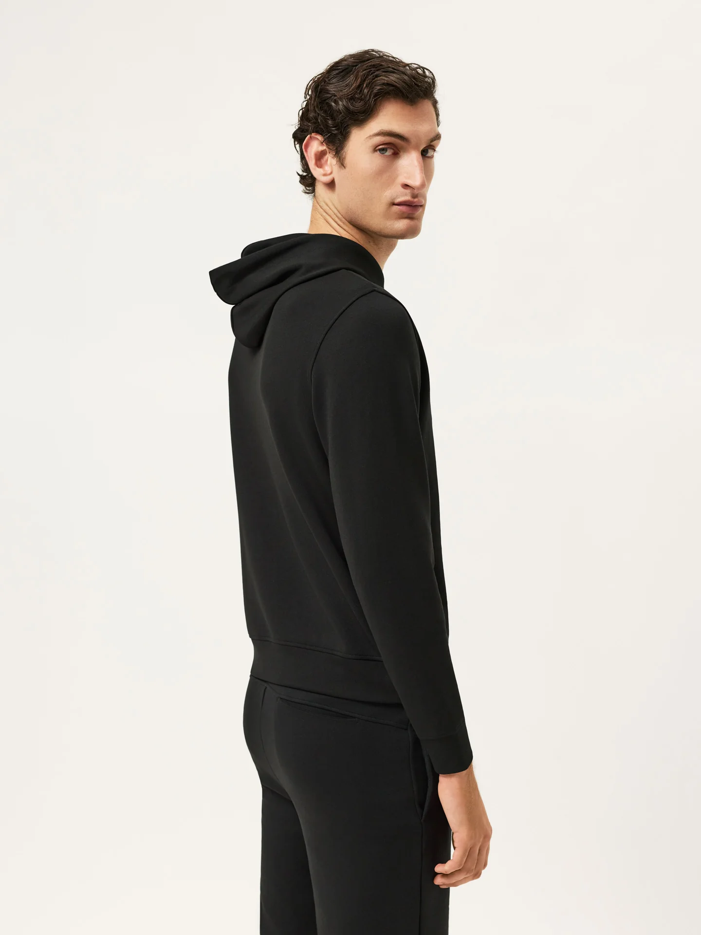 Hoodie em Felpa com Logo da Marca Estampado em Relevo - Image 3