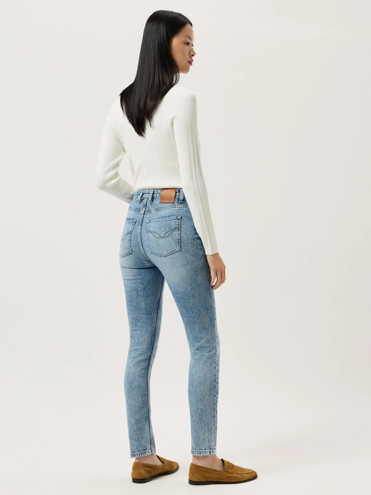 Jeans slim fit em ganga de algodão premium - Image 6