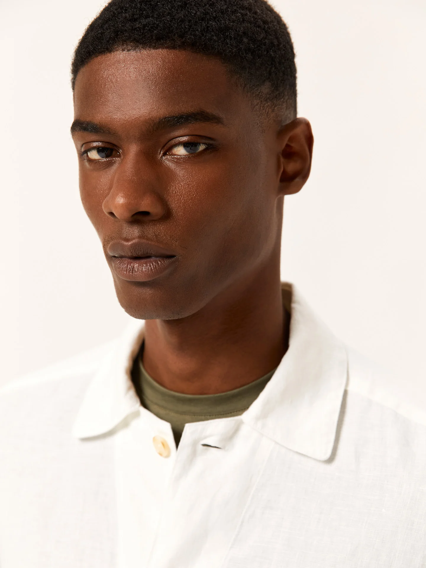 Overshirt relaxed fit de puro linho - Image 8