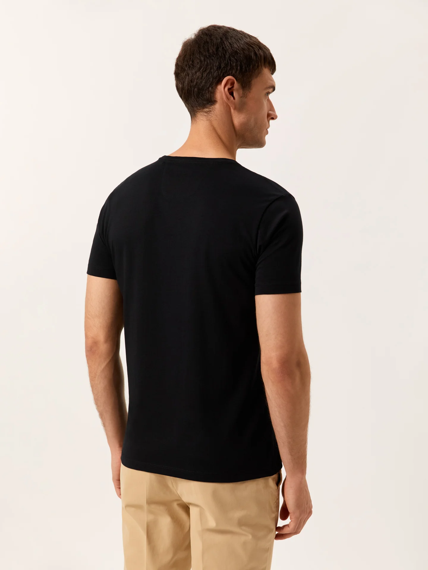 T-shirt com Logótipo Bordado em 100% Algodão Orgânico - Image 3