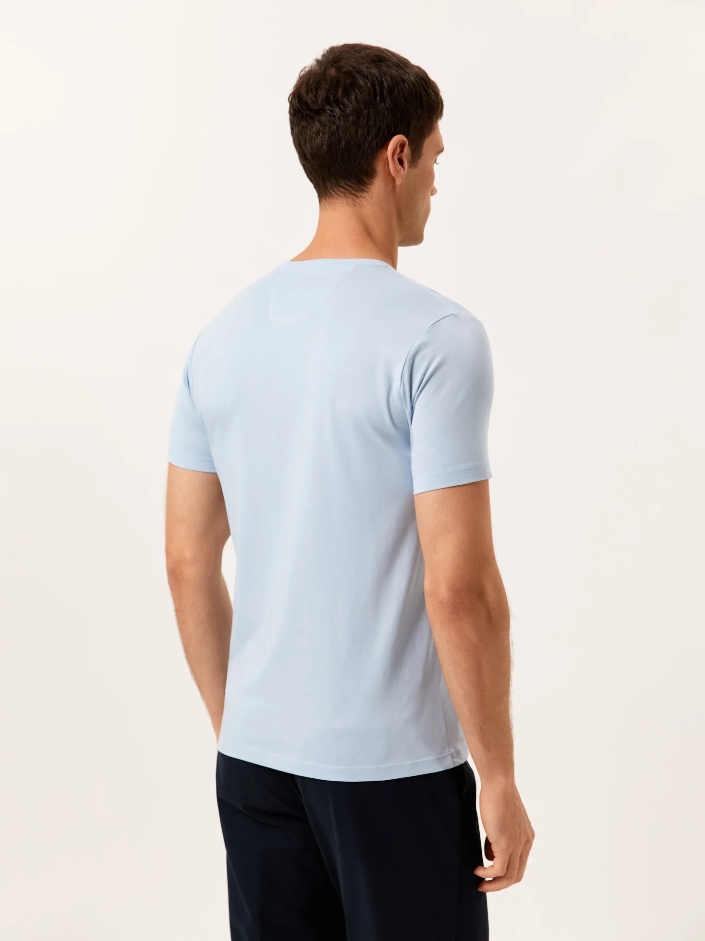 T-shirt com Logótipo Bordado em 100% Algodão Orgânico - Image 3