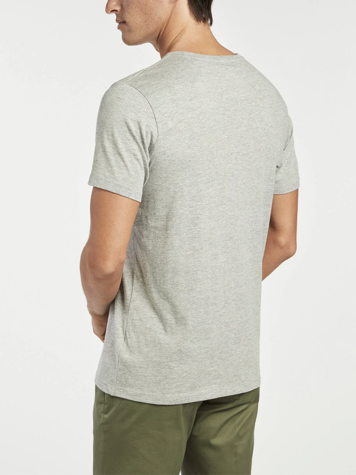 T-shirt com Logótipo Bordado em 100% Algodão Orgânico - Image 3